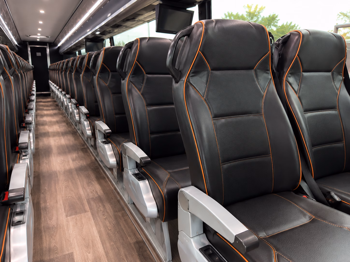 north charleston construction and film crew shuttle buses