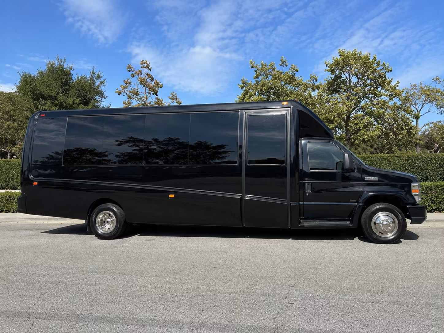 north charleston parking shuttle and park and ride bus rentals