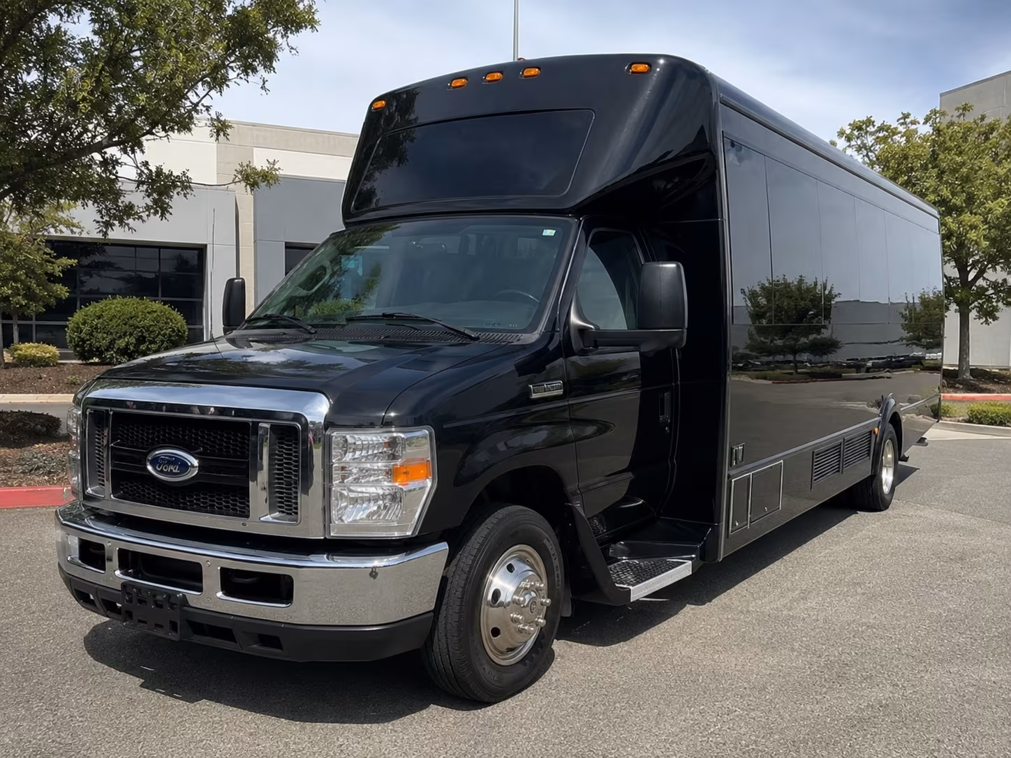 why book winery and brewery tours through northcharlestonshuttlebusrentals com